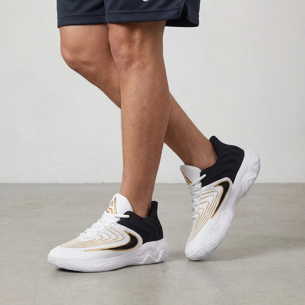 Nike Giannis Immortality 4