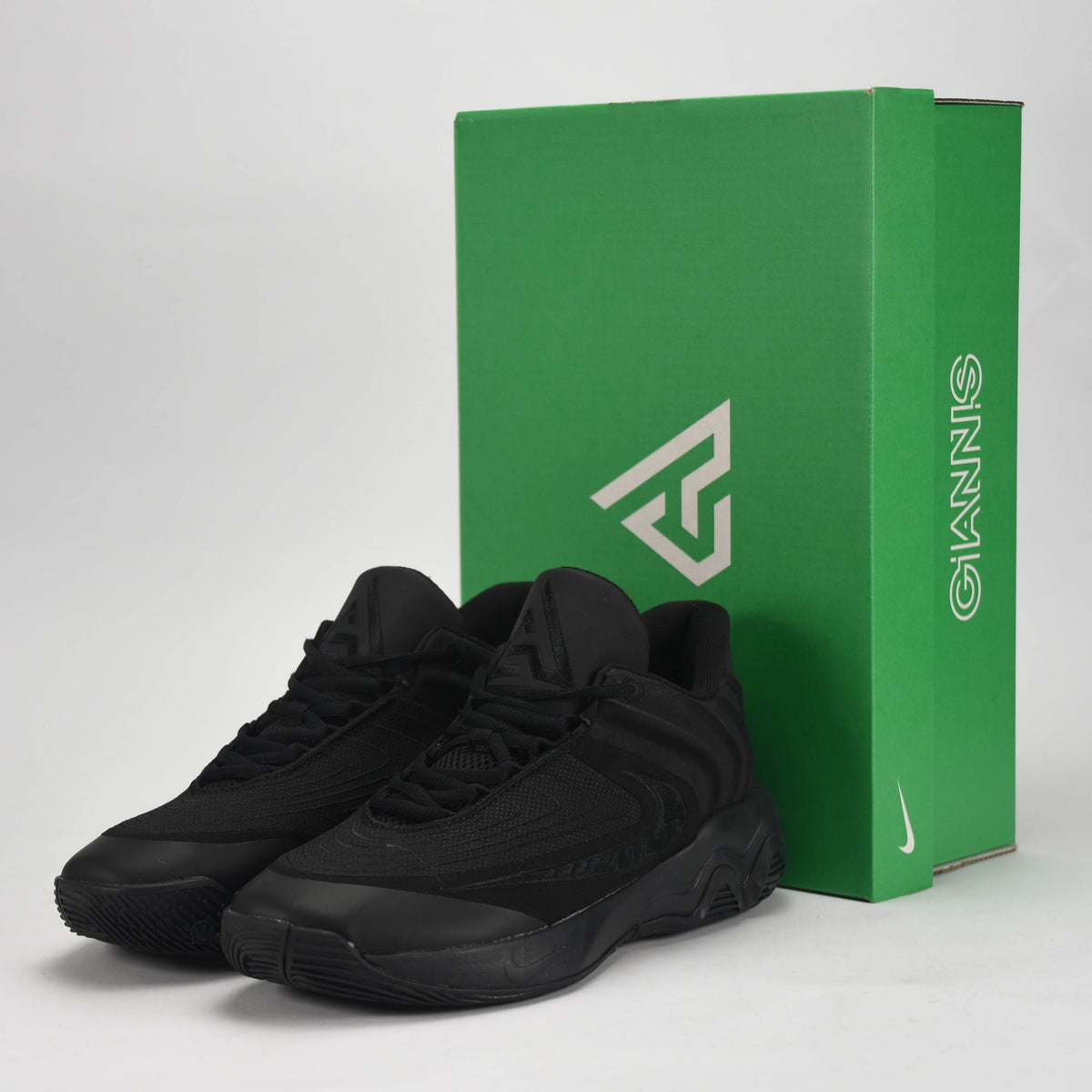 Nike Giannis Immortality 4